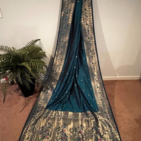 Paithani silk saree | Wedding saree | Party saree | - Picture 3 of 12